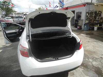 2014 Toyota Corolla LE Premium   - Photo 9 - Van Nuys, CA 91405