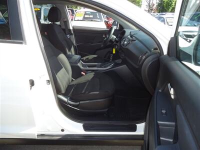 2013 Kia Sportage LX   - Photo 16 - Van Nuys, CA 91405