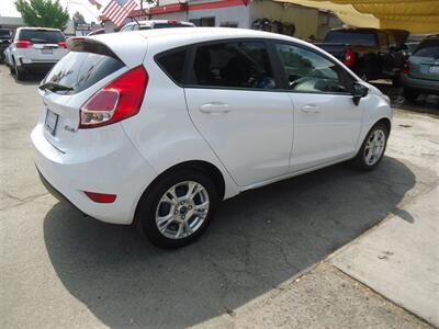 2015 Ford Fiesta SE   - Photo 4 - Van Nuys, CA 91405
