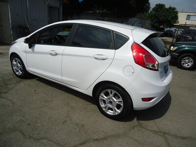 2015 Ford Fiesta SE   - Photo 8 - Van Nuys, CA 91405