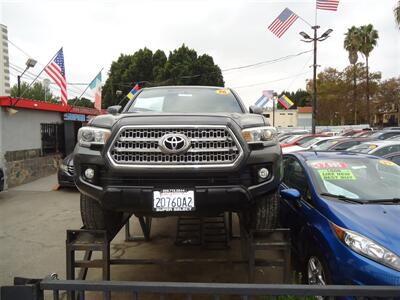 2016 Toyota Tacoma TRD Off-Road - Photo 2 - Van Nuys, CA 91405
