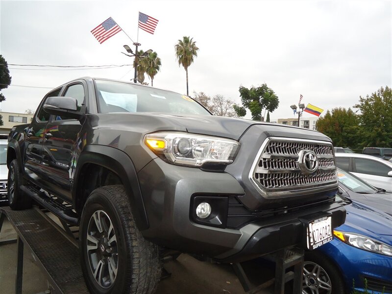 2016 Toyota Tacoma TRD Off-Road   - Photo 1 - Van Nuys, CA 91405