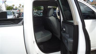 2013 RAM 1500 SLT   - Photo 12 - Van Nuys, CA 91405