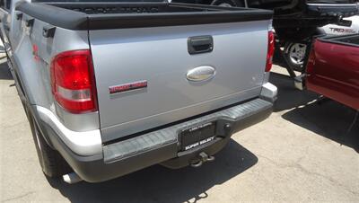 2010 Ford Explorer Sport Trac XLT   - Photo 6 - Van Nuys, CA 91405