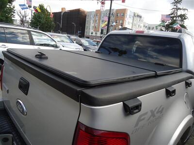 2007 Ford Explorer Sport Trac Limited   - Photo 11 - Van Nuys, CA 91405