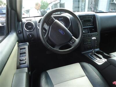 2007 Ford Explorer Sport Trac Limited   - Photo 19 - Van Nuys, CA 91405