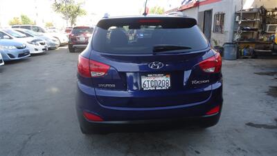2011 Hyundai TUCSON GLS - Photo 8 - Van Nuys, CA 91405