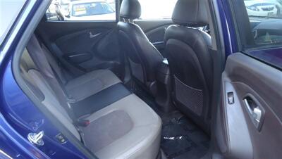 2011 Hyundai TUCSON GLS - Photo 11 - Van Nuys, CA 91405