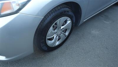 2015 Honda Civic LX - Photo 12 - Van Nuys, CA 91405