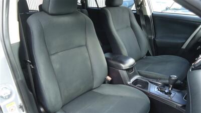 2016 Toyota RAV4 LE - Photo 16 - Van Nuys, CA 91405
