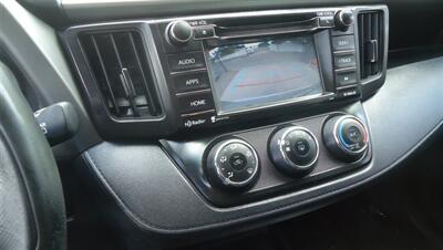 2016 Toyota RAV4 LE - Photo 24 - Van Nuys, CA 91405