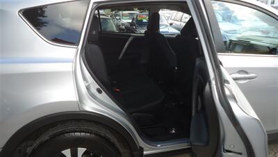 2016 Toyota RAV4 LE - Photo 13 - Van Nuys, CA 91405