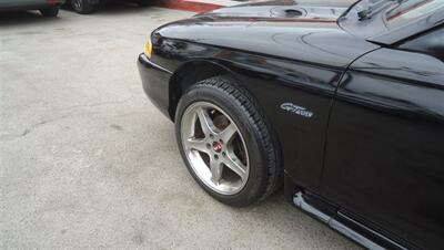 1998 Ford Mustang GT   - Photo 17 - Van Nuys, CA 91405