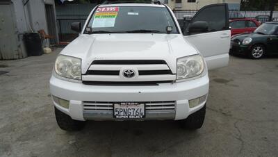 2004 Toyota 4Runner SR5   - Photo 5 - Van Nuys, CA 91405