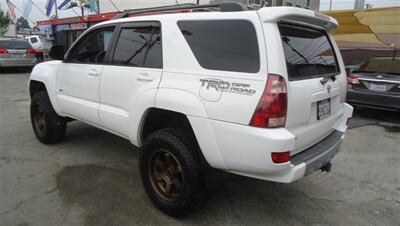 2004 Toyota 4Runner SR5   - Photo 7 - Van Nuys, CA 91405