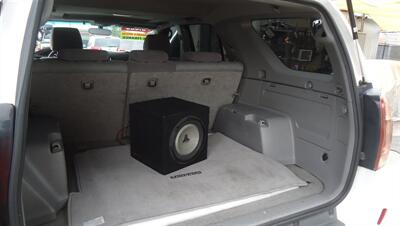 2004 Toyota 4Runner SR5   - Photo 10 - Van Nuys, CA 91405