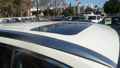 2014 Toyota Highlander Limited - Photo 5 - Van Nuys, CA 91405
