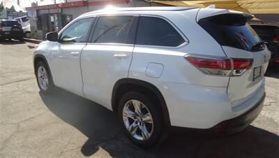 2014 Toyota Highlander Limited - Photo 8 - Van Nuys, CA 91405