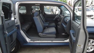 2006 Honda Element EX   - Photo 13 - Van Nuys, CA 91405