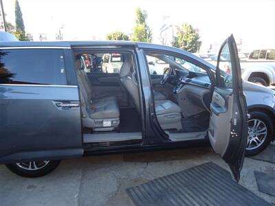 2011 Honda Odyssey EX-L   - Photo 4 - Van Nuys, CA 91405