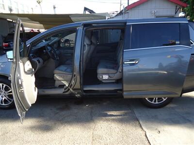 2011 Honda Odyssey EX-L   - Photo 9 - Van Nuys, CA 91405