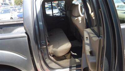 2007 Nissan Frontier SE   - Photo 12 - Van Nuys, CA 91405