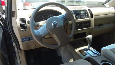 2007 Nissan Frontier SE   - Photo 19 - Van Nuys, CA 91405