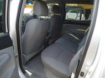 2006 Toyota Tacoma PreRunner V6   - Photo 16 - Van Nuys, CA 91405