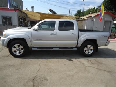 2006 Toyota Tacoma PreRunner V6   - Photo 7 - Van Nuys, CA 91405