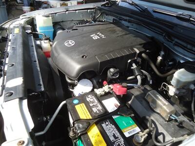 2006 Toyota Tacoma PreRunner V6   - Photo 23 - Van Nuys, CA 91405