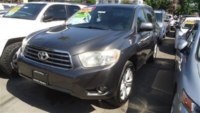 2009 Toyota Highlander Limited - Photo 2 - Van Nuys, CA 91405