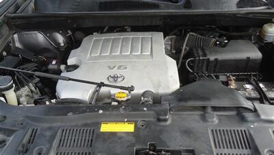 2009 Toyota Highlander Limited - Photo 36 - Van Nuys, CA 91405