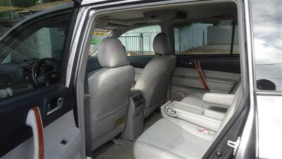 2009 Toyota Highlander Limited - Photo 28 - Van Nuys, CA 91405