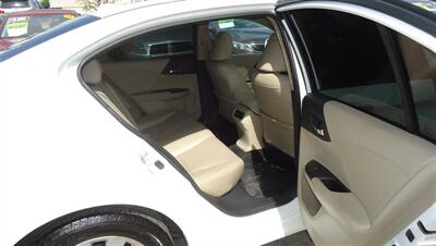 2015 Honda Accord EX-L V6   - Photo 11 - Van Nuys, CA 91405
