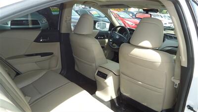 2015 Honda Accord EX-L V6   - Photo 12 - Van Nuys, CA 91405