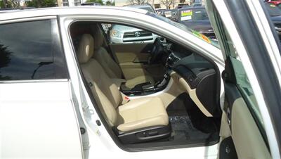2015 Honda Accord EX-L V6   - Photo 14 - Van Nuys, CA 91405