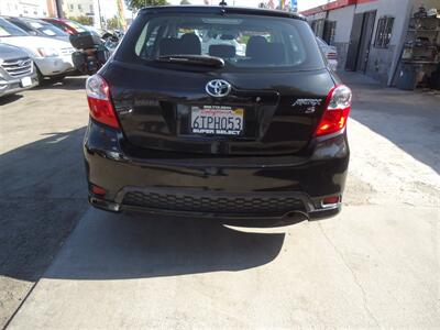 2011 Toyota Matrix   - Photo 8 - Van Nuys, CA 91405