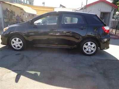 2011 Toyota Matrix   - Photo 6 - Van Nuys, CA 91405