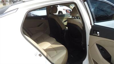 2013 Kia Optima Hybrid EX   - Photo 11 - Van Nuys, CA 91405