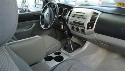 2007 Toyota Tacoma PreRunner   - Photo 14 - Van Nuys, CA 91405