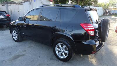 2009 Toyota RAV4 Limited   - Photo 8 - Van Nuys, CA 91405