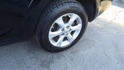 2009 Toyota RAV4 Limited   - Photo 28 - Van Nuys, CA 91405