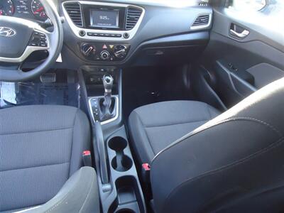 2019 Hyundai ACCENT SE   - Photo 19 - Van Nuys, CA 91405