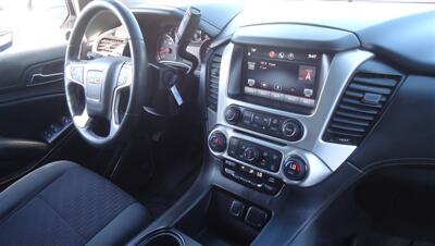 2015 GMC Yukon SLE   - Photo 17 - Van Nuys, CA 91405