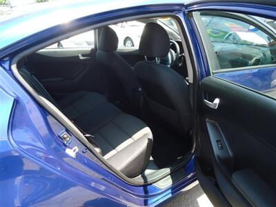 2018 Kia Forte LX   - Photo 12 - Van Nuys, CA 91405