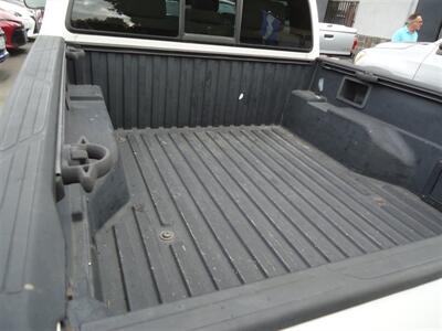 2006 Toyota Tacoma PreRunner V6 - Photo 10 - Van Nuys, CA 91405