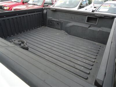 2006 Toyota Tacoma PreRunner V6 - Photo 11 - Van Nuys, CA 91405