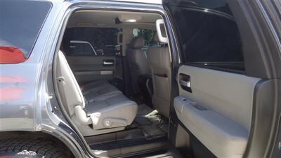 2008 Toyota Sequoia Limited - Photo 12 - Van Nuys, CA 91405