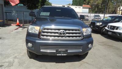 2008 Toyota Sequoia Limited - Photo 2 - Van Nuys, CA 91405