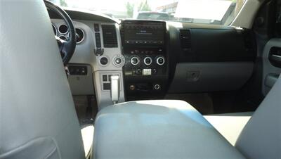 2008 Toyota Sequoia Limited - Photo 22 - Van Nuys, CA 91405
